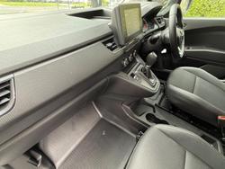 2024 Renault
                Kangoo L1