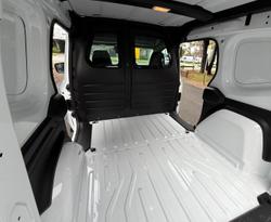 2024 Renault
                Kangoo L1
