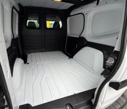2024 Renault
                Kangoo L1
