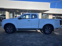 2023 Isuzu
D-MAX LS-U