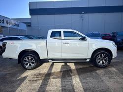 2023 Isuzu
D-MAX LS-U