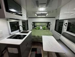 2025 Legend Trackline 15' Off-Road - $104 990