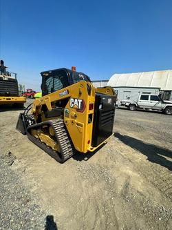 2022 Caterpillar 239D3 Yellow
