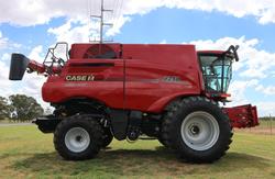 0 CASE IH 8250 Combine RED