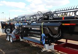 0 MacDon D140 Rigid Draper 40Ft Front Black