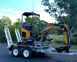 CASE CE Cx17d Mini Excavator, Trailer And Buckets