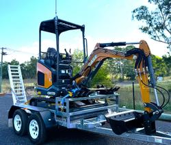 CASE CE Cx17d Mini Excavator, Trailer And Buckets