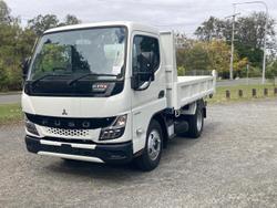 2025 Fuso Canter 615 Tipper WHITE