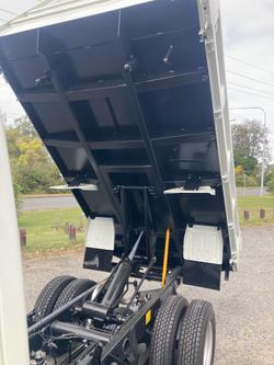 2025 Fuso Canter 615 Tipper WHITE