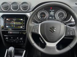 2024 Suzuki Vitara LY Series II Galactic Grey