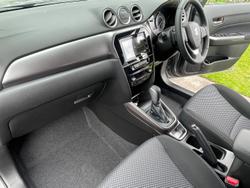 2024 Suzuki Vitara LY Series II Galactic Grey