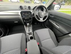 2024 Suzuki Vitara LY Series II Galactic Grey