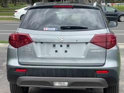 2024 Suzuki Vitara LY Series II Galactic Grey