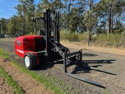 2016 Loadmac
825 Super Reach