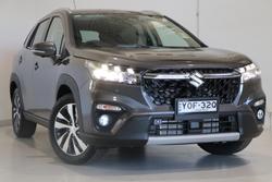 2024 Suzuki
S-Cross Plus
