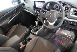 2024 Suzuki
S-Cross Plus