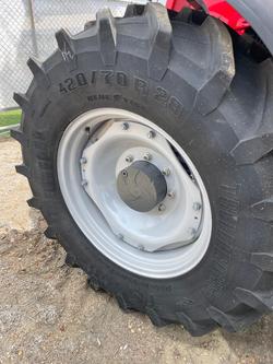 Massey Ferguson
5711 S