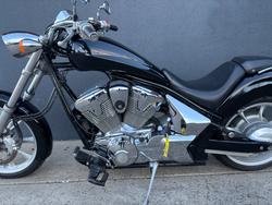 2010 Honda VT1300CX BLACK