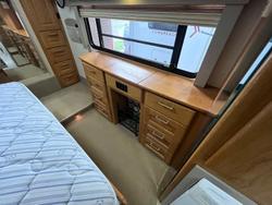 2007 Winnebago Classic 4094Sl