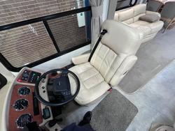 2007 Winnebago Classic 4094Sl