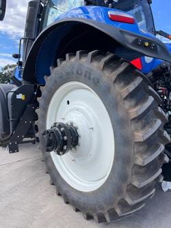 2024 New Holland T8.410