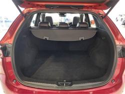 2019 Mazda
CX-5 Akera