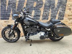 2024 HARLEY-DAVIDSON SPORT GLIDE 107 (FLSB) ROAD BLACK