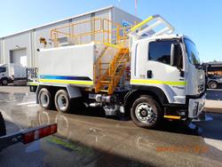2025 Isuzu Fvz 260-300 F SERIES White