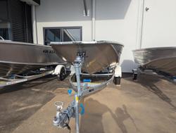 2023 QUINTREX F370 Outback Explorer