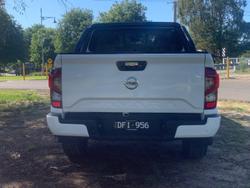 2024 Nissan Navara Black Edition