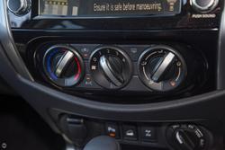 2024 Nissan
Navara Black Edition