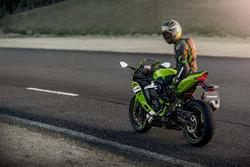 2025 Kawasaki Ninja ZX-4RR KRT Edition Ninja Green