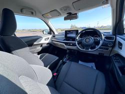 2024 Suzuki
Swift Hybrid Plus