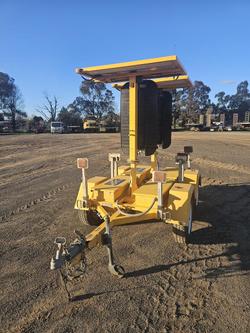 2015 Bartco Portable Traffic Lights Yellow