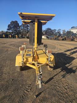 2015 Bartco Portable Traffic Lights Yellow
