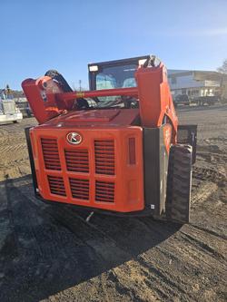 2025 Kubota Svl97-2Chf-Au Orange