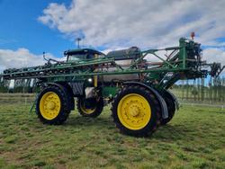 2014 John Deere R4045 Green