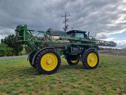 2014 John Deere R4045 Green