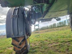 2014 John Deere R4045 Green