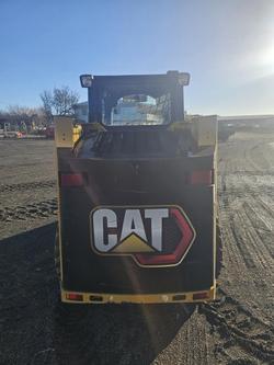 2022 Caterpillar 216B3 Yellow