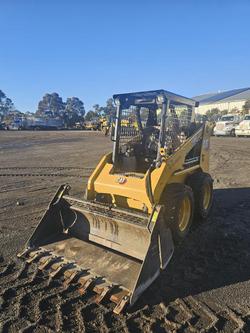 2022 Caterpillar 216B3 Yellow