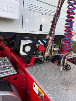 2011 Mack Superliner White