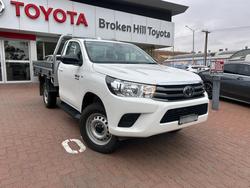 2024 Toyota
                Hilux SR