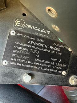 2007 Kenworth T350 Blue