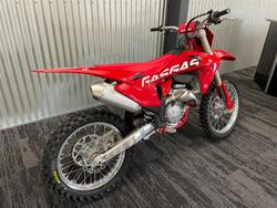 2024 Gas Gas MC 250F MC Red