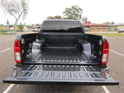 2024 Mitsubishi
Triton GLX+