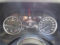 2024 Mitsubishi
Triton GLX