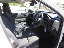 2024 Mitsubishi
Triton GLX