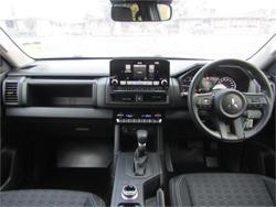 2024 Mitsubishi
Triton GLX+