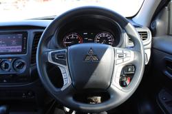 2023 Mitsubishi Triton GLX